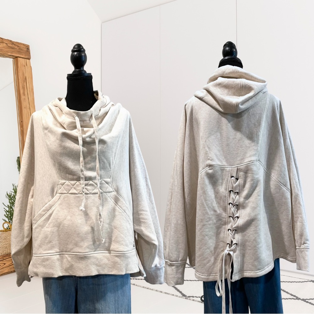 DAILY PRACTICE BY ANTHROPOLOGIE Lace-Up Back Hooded Sweatshirt